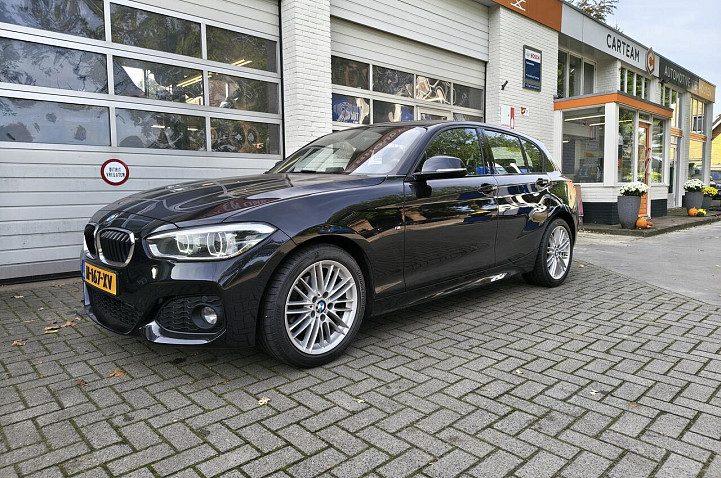 BMW 1-SERIE 116i M-Pakket - Volledig Leder - Handgeschakeld